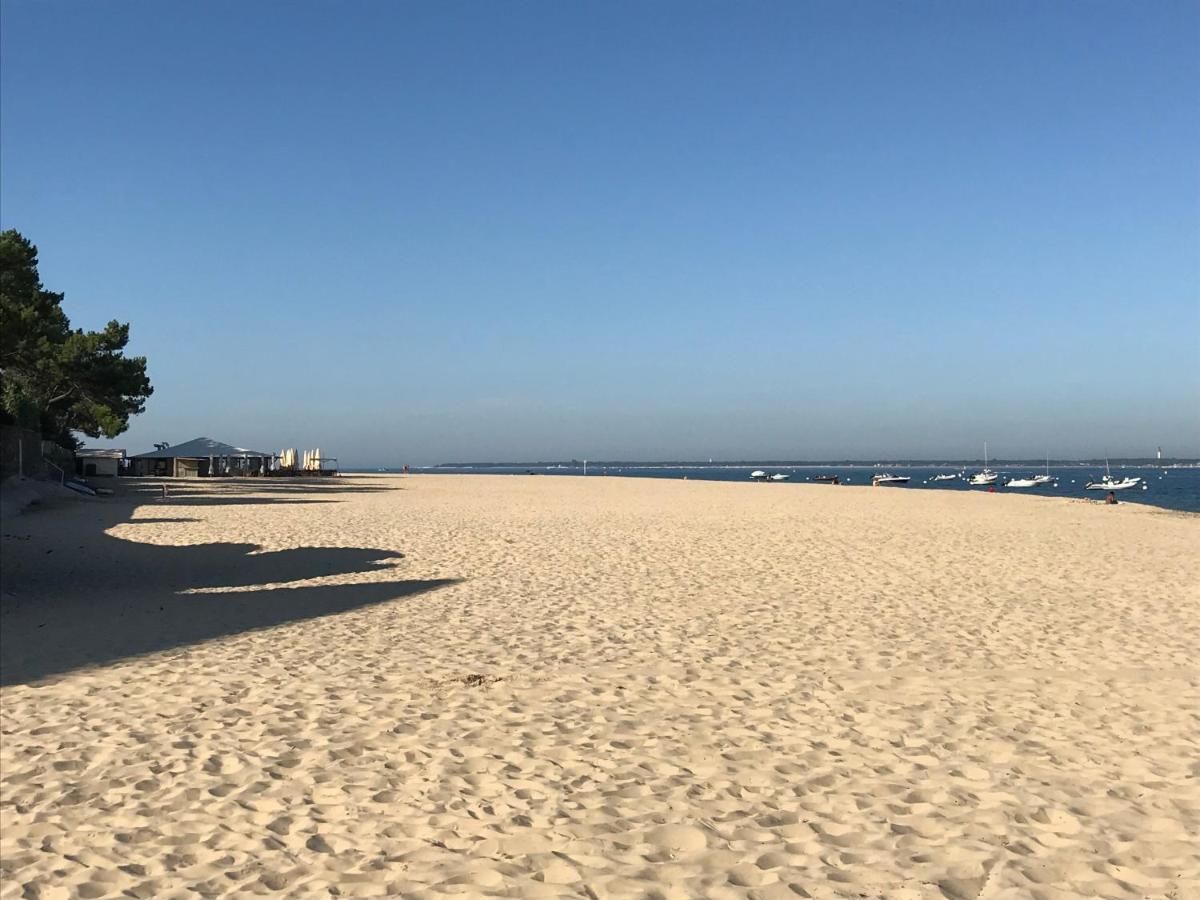 Appartement Les Pieds Dans L Eau Acces Direct Plage Pereire, Parking Gratuit ,Wifi Arcachon Exterior foto